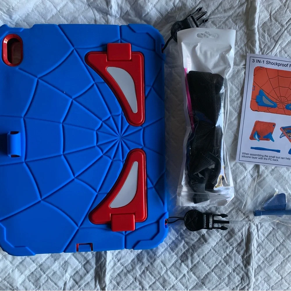 Spider-Man case for iPad 10th Generation 10.9 Inch,Kid Friendly Used once. $15.